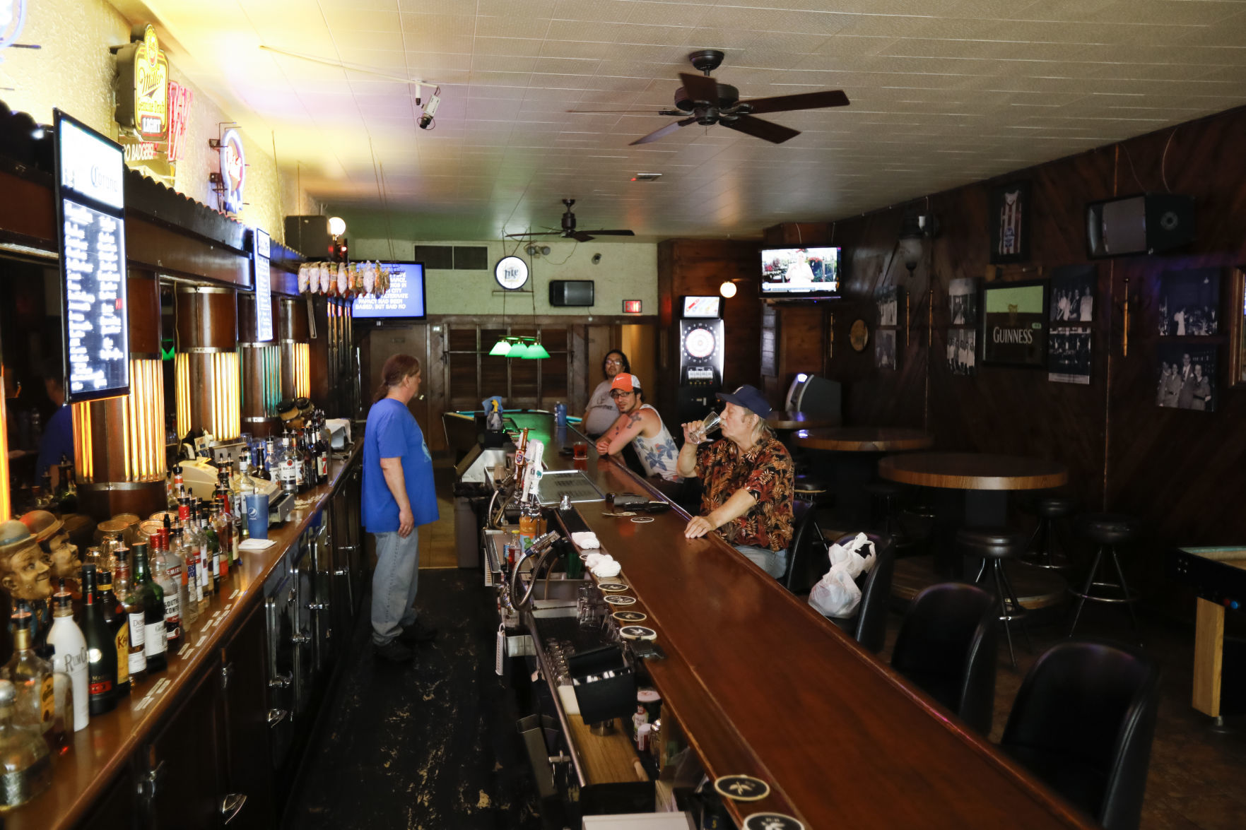 Reopening Bars and Restaurants 052720 16-05272020215428